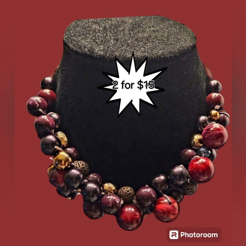 2/$15 Sale Vintage Beaded Necklace